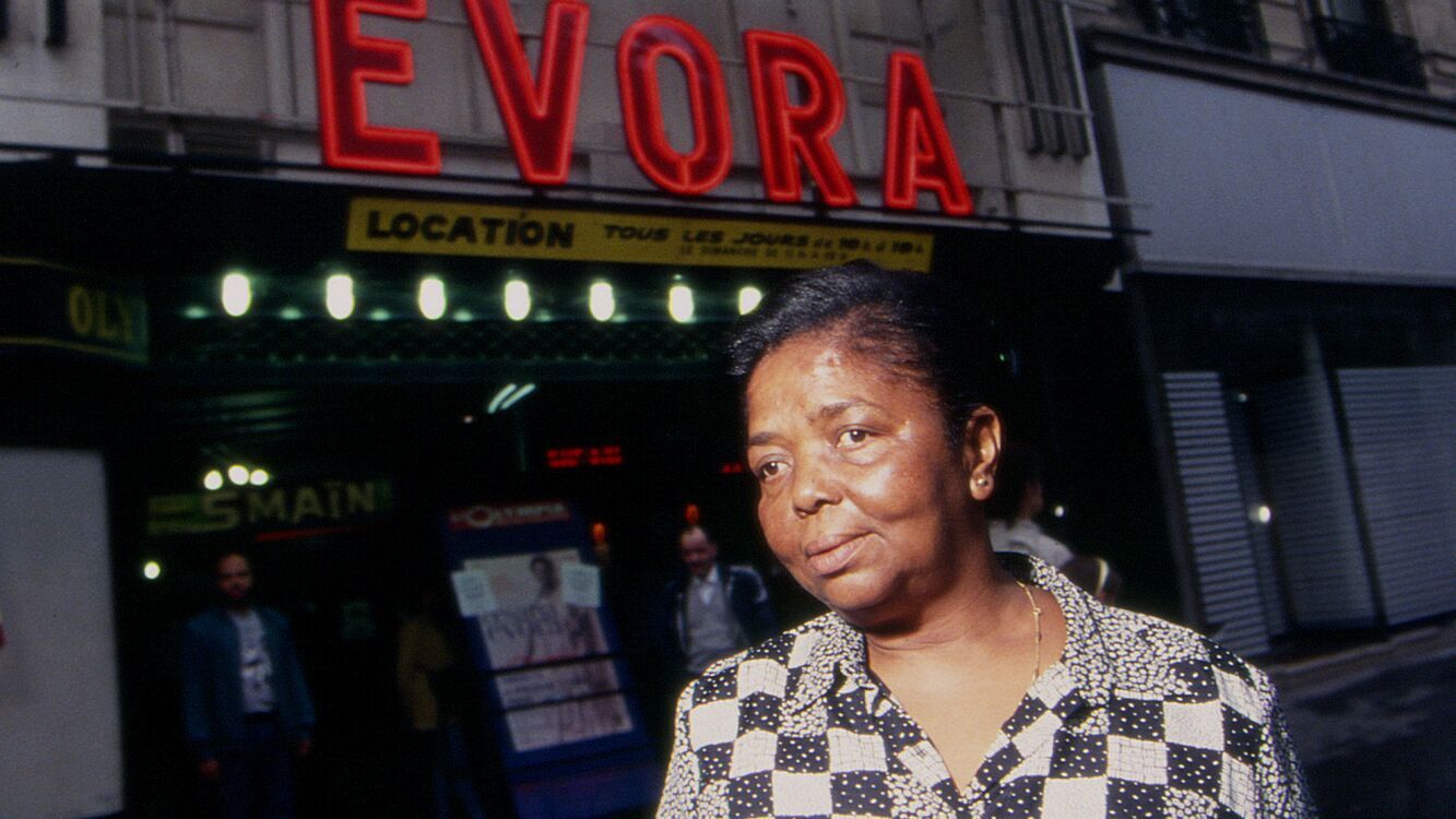 50+ bios special: Cesária Évora