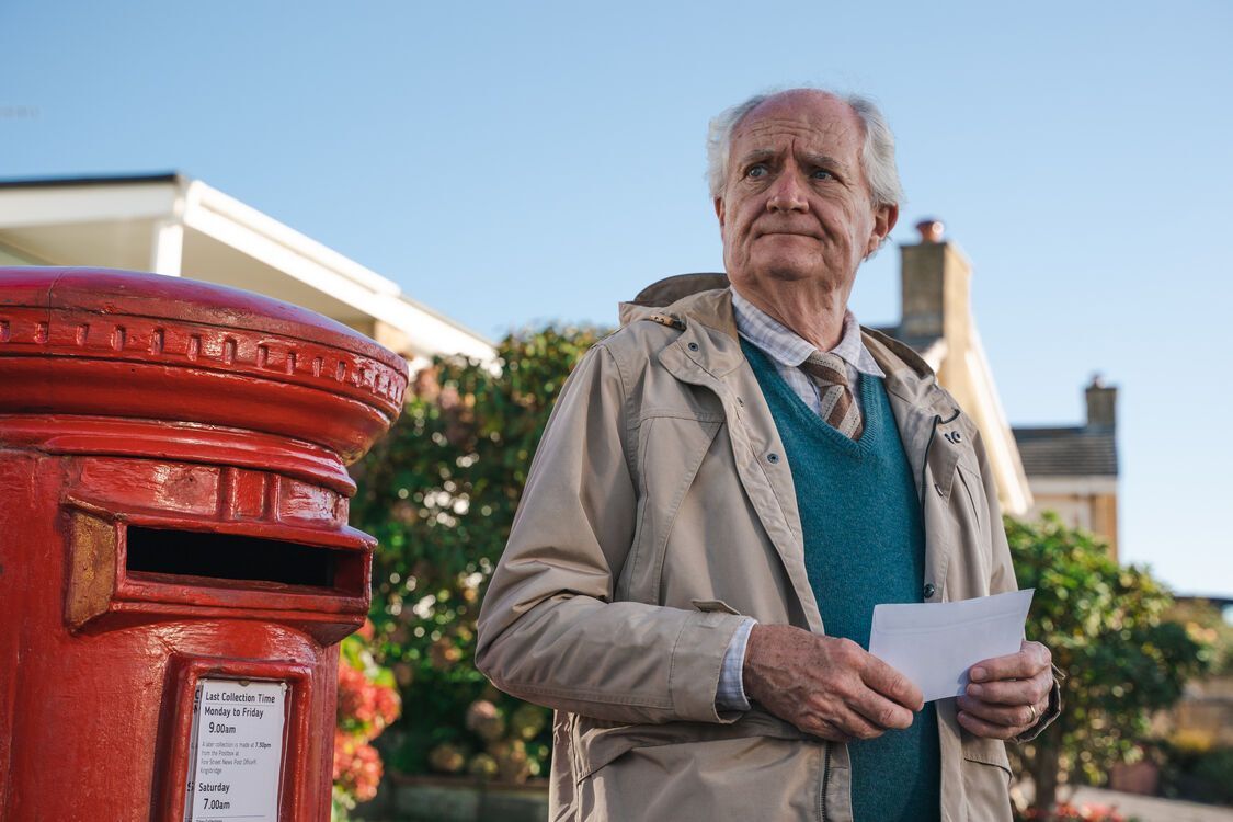 50+ Bios: The Unlikely Pilgrimage of Harold Fry