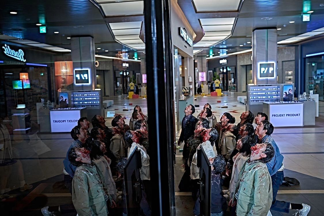 Colony (Horror night)